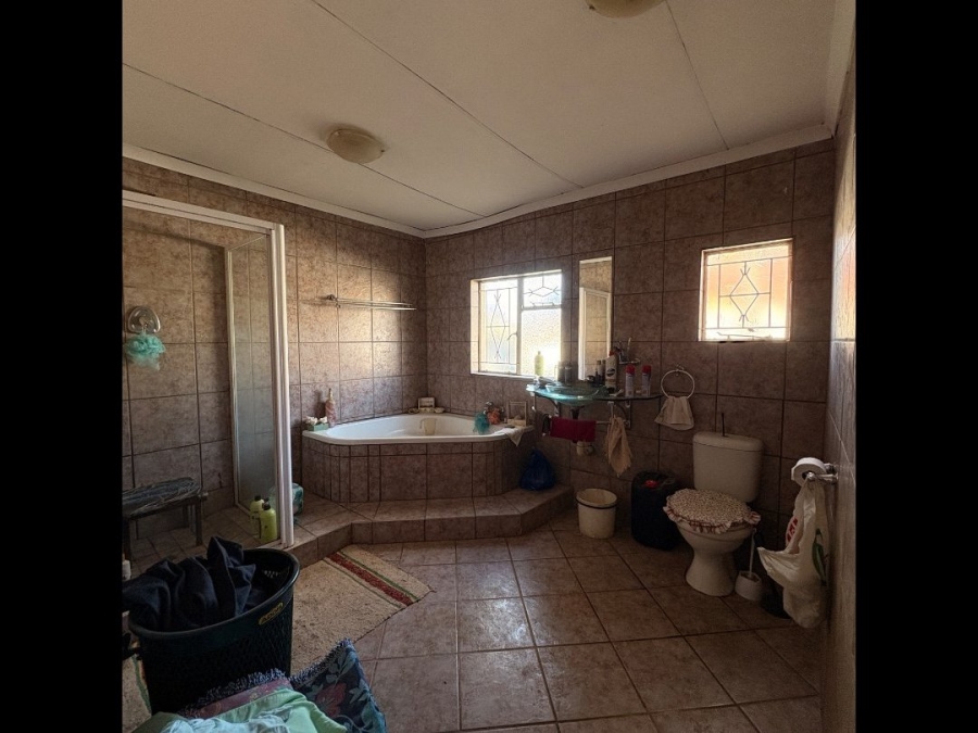 3 Bedroom Property for Sale in Elandia North West